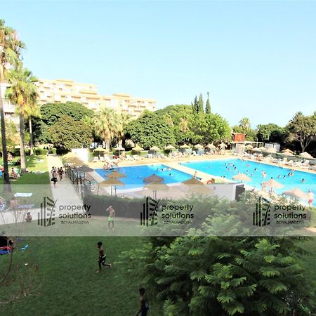 714 Iris Apartamento - Vista Al Mar - Cerca De Tren, Restaurantes, Tiendas - Playa A 10 Min Caminando 贝纳尔马德纳 外观 照片